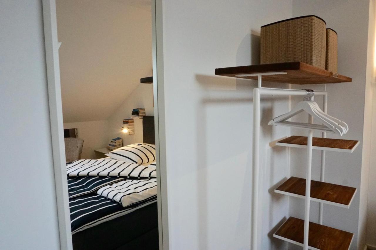 Privatzimmer Schoenfelder デュッセルドルフ エクステリア 写真