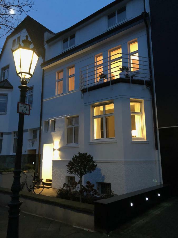 Privatzimmer Schoenfelder デュッセルドルフ エクステリア 写真